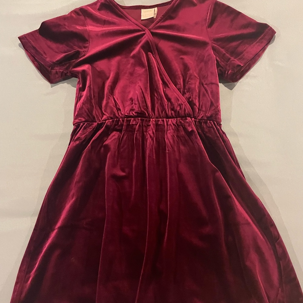 Girls size M short velvet dress
